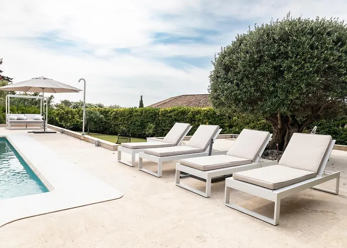 Large 5 Bedroom With Heated Pool + Sea Views * Marbella