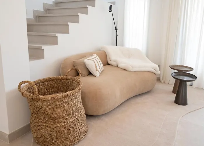 Large 5 Bedroom With Heated Pool + Sea Views * Marbella