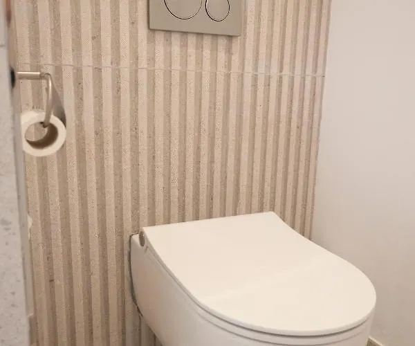 Large 5 Bedroom With Heated Pool + Sea Views * Marbella